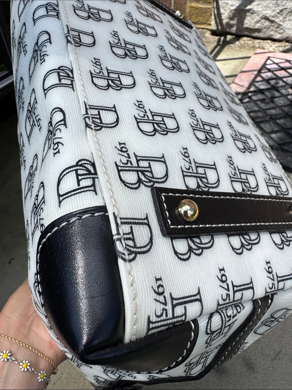 DOONEY AND BOURKE BLACK AND WHITE 1975 LOGO SATCHEL BAG